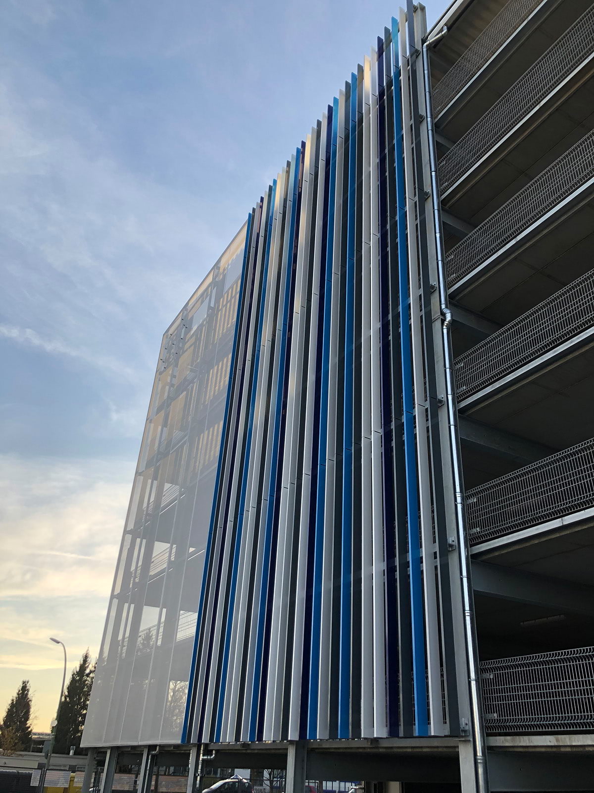 Hosokawa Alpine AG Parkhaus